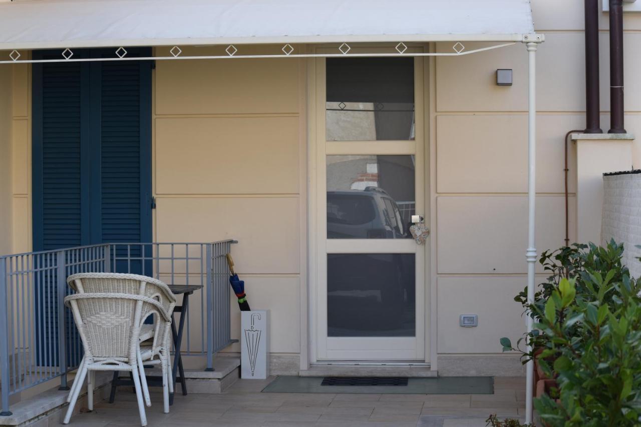 Cb House Holiday Pietrasanta Exterior foto